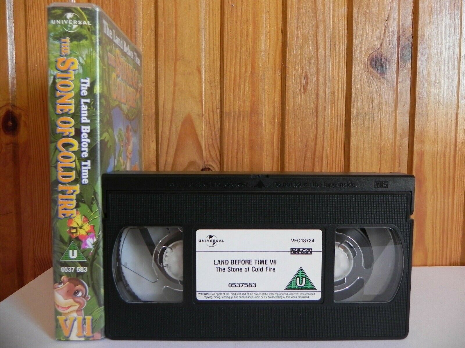 The Stone Of Cold Fire - The Land Before Time - Universal - Animated - Pal VHS-