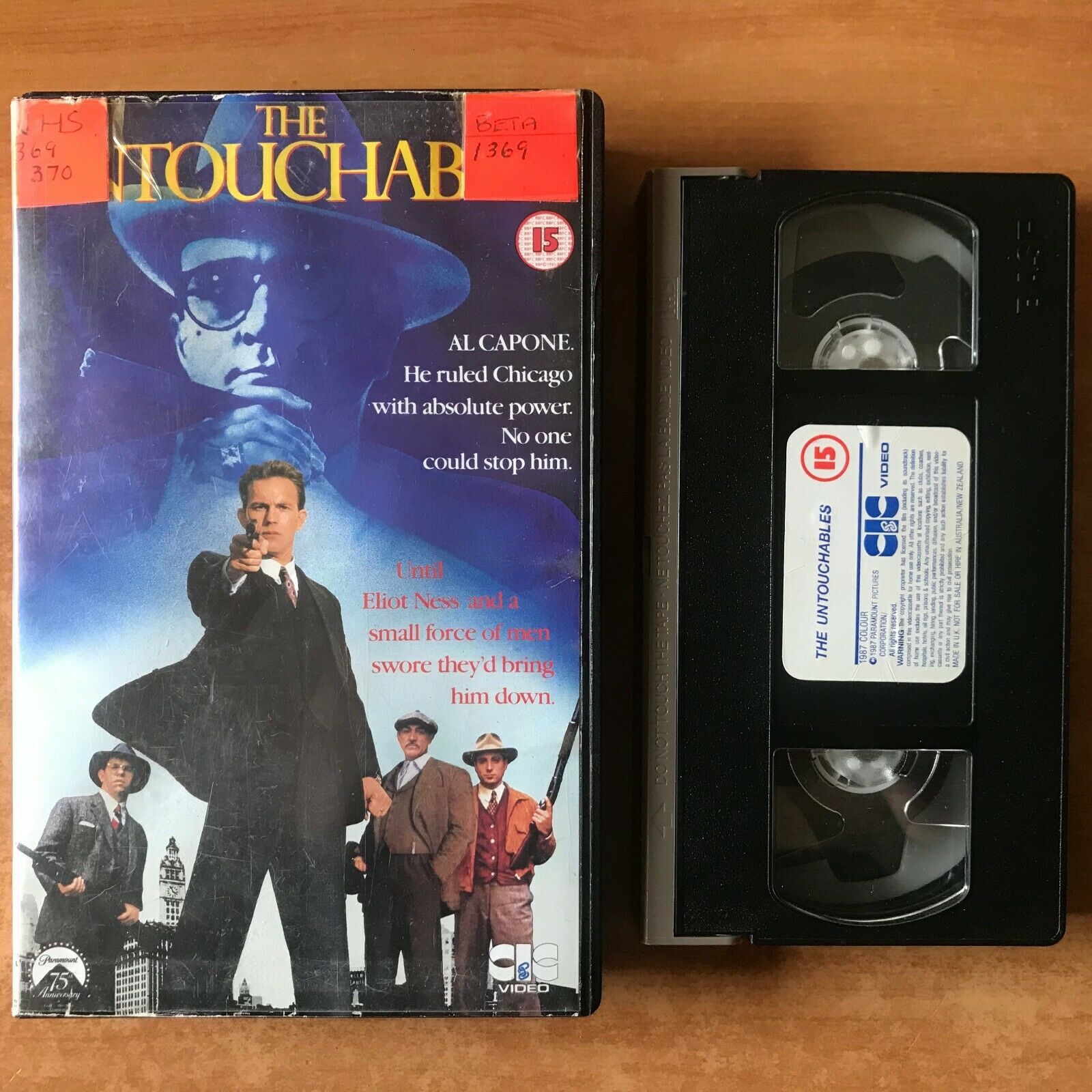 The Untouchables (1987); Gangster Story [Large Box] Drama; Robert De Niro - VHS-