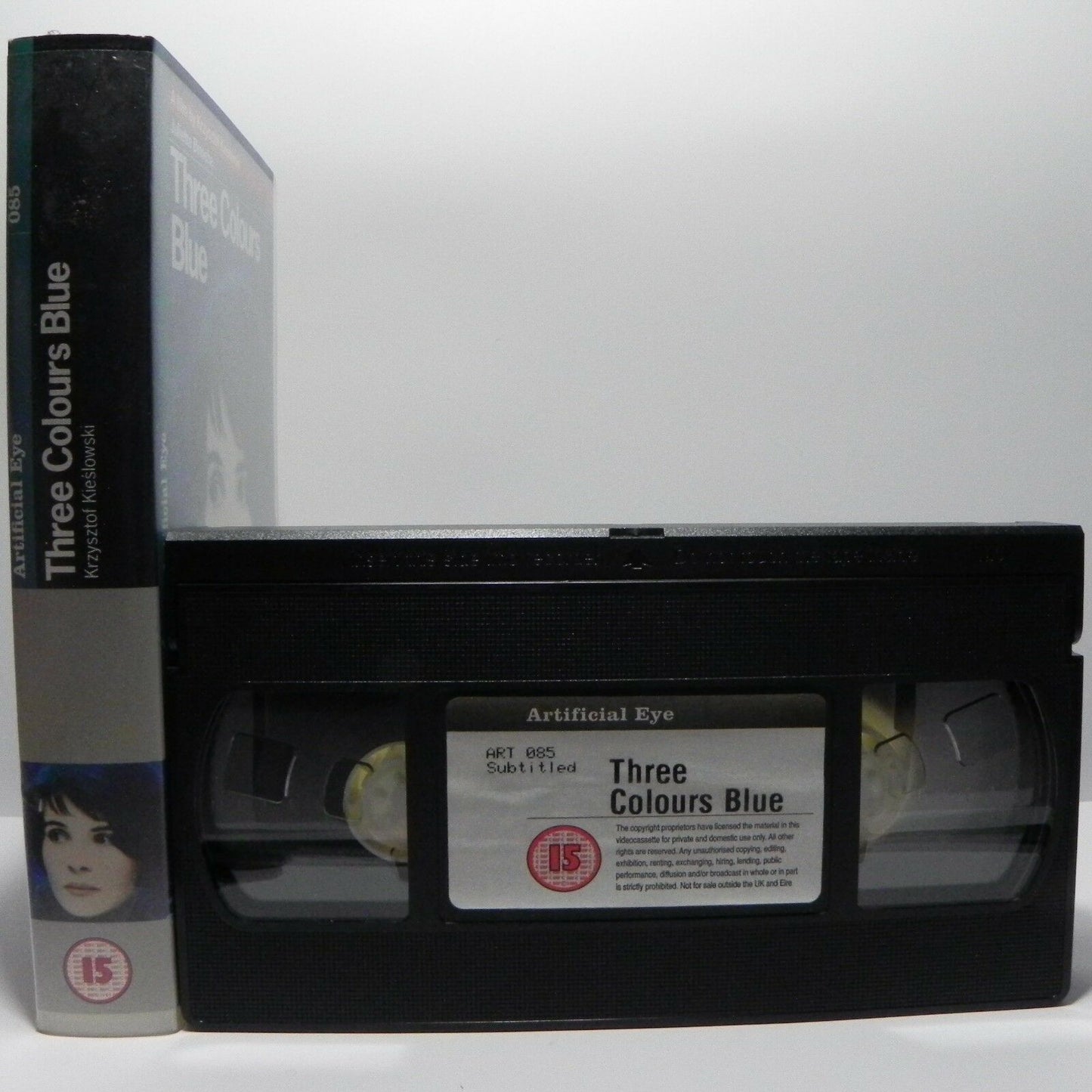 Three Colours Blue: Film By K.Kieslowski - France (1993) - J.Binoche - Pal VHS-