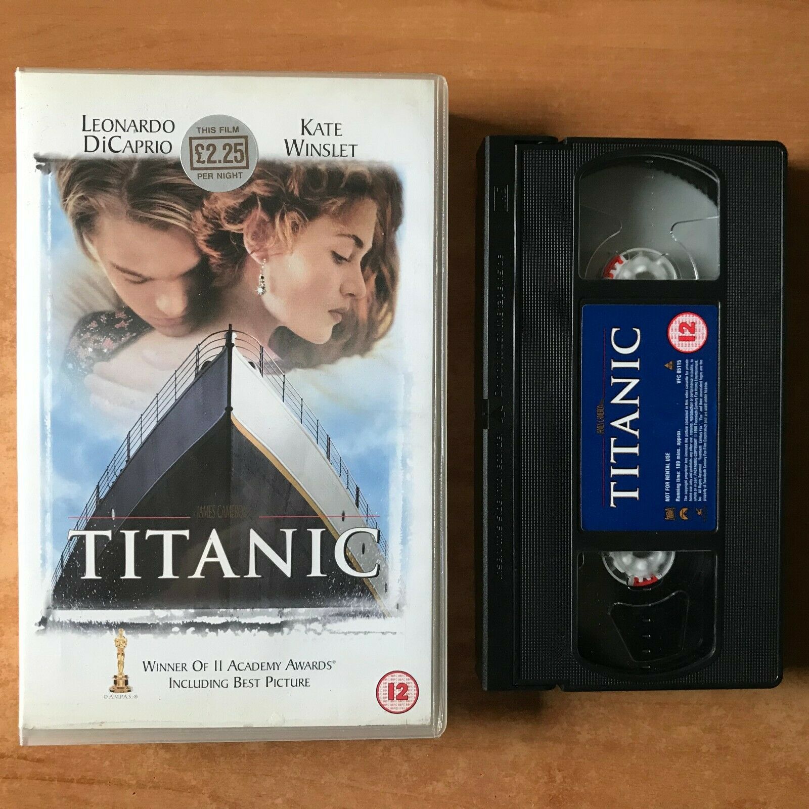 Titanic: Disaster Drama - Romance [Large Box] Rental - Leonardo DiCaprio - VHS-