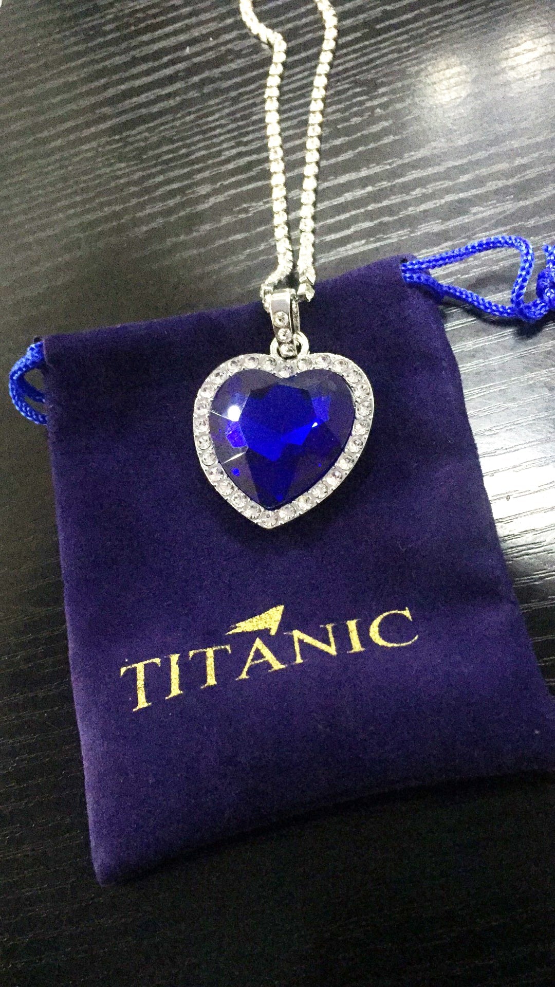 Titanic - Heart Of The Ocean - Blue Hope Diamond - Movie Prop Replica From The Depths Of The Sea - Love Forever Pendant Necklace + Velvet Bag-Blue-Royal Blue-45cm