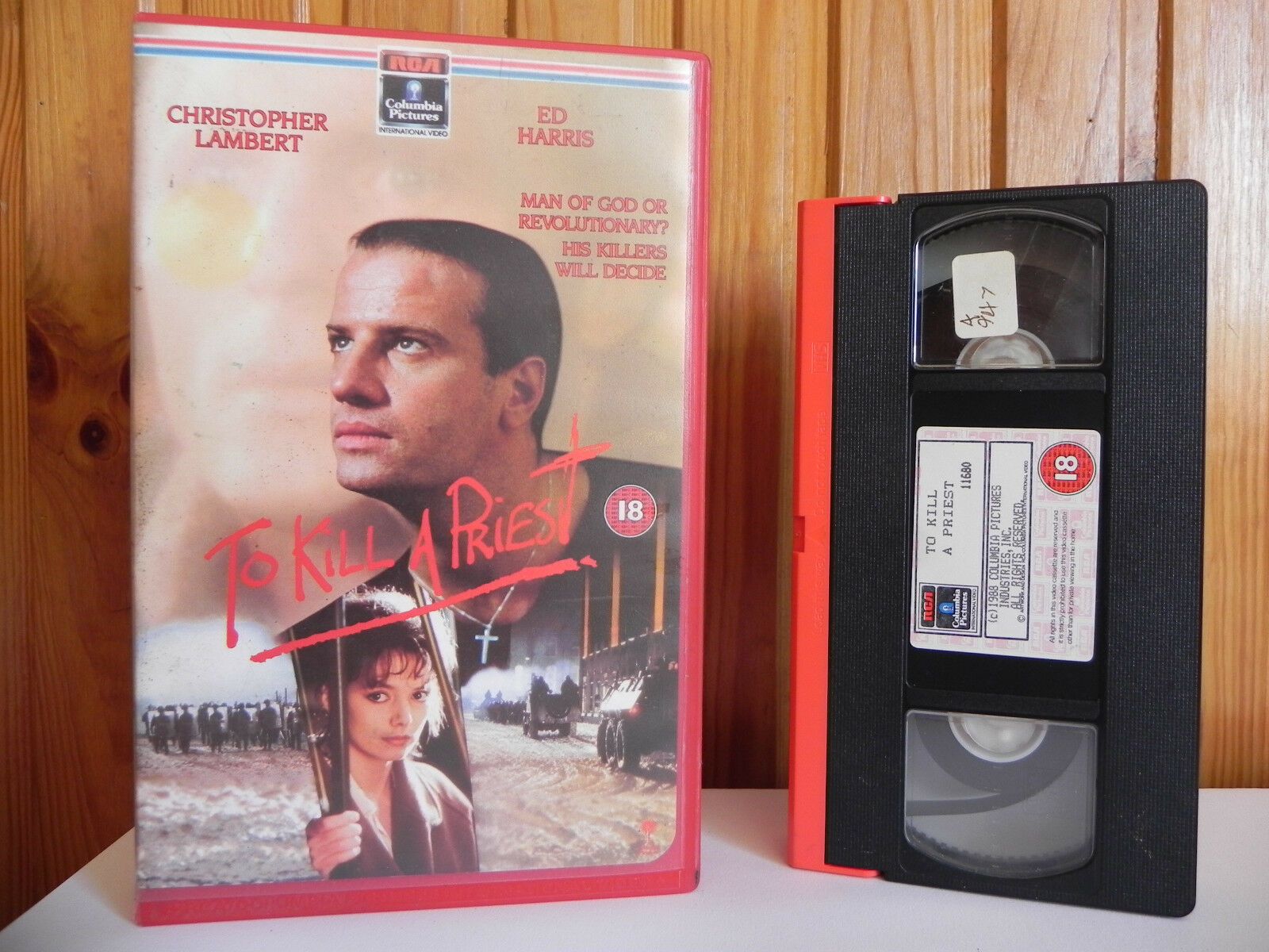 To Kill A Priest - Columbia - Drama - Christopher Lambert - Large Box - Pal VHS-