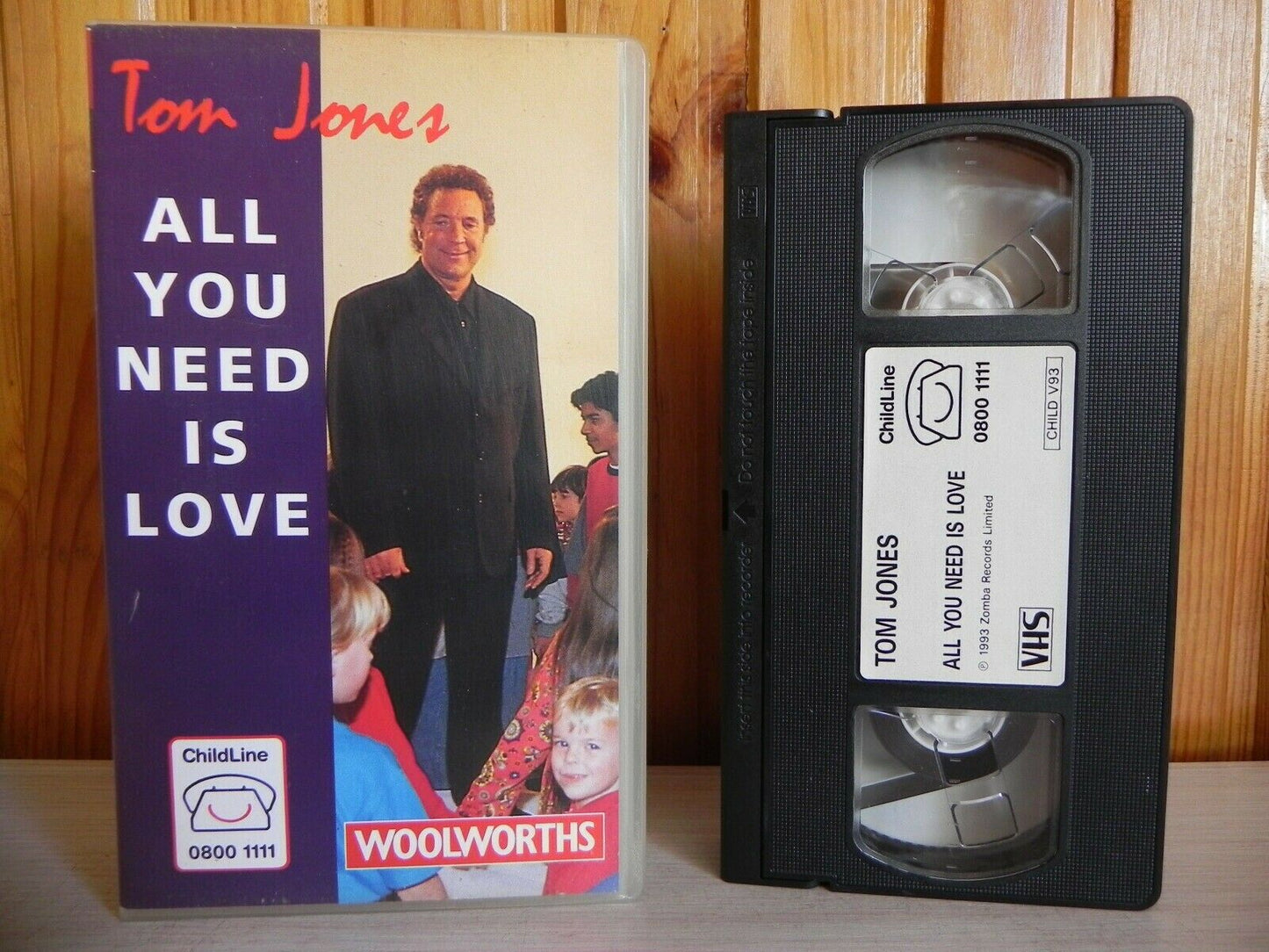 Tom Jones - All You Need Is Love - Video Clip - Interviews - Footage - Pal VHS-