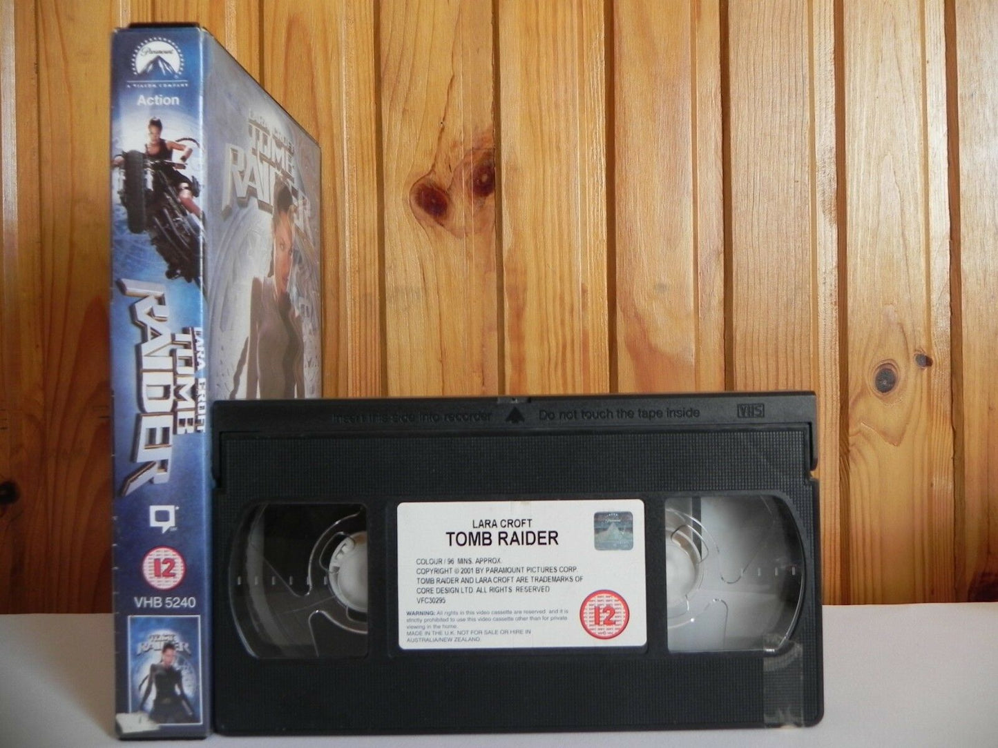 Tomb Raider - Large Box - Paramount - Action - Angelina Jolie - Pal VHS-