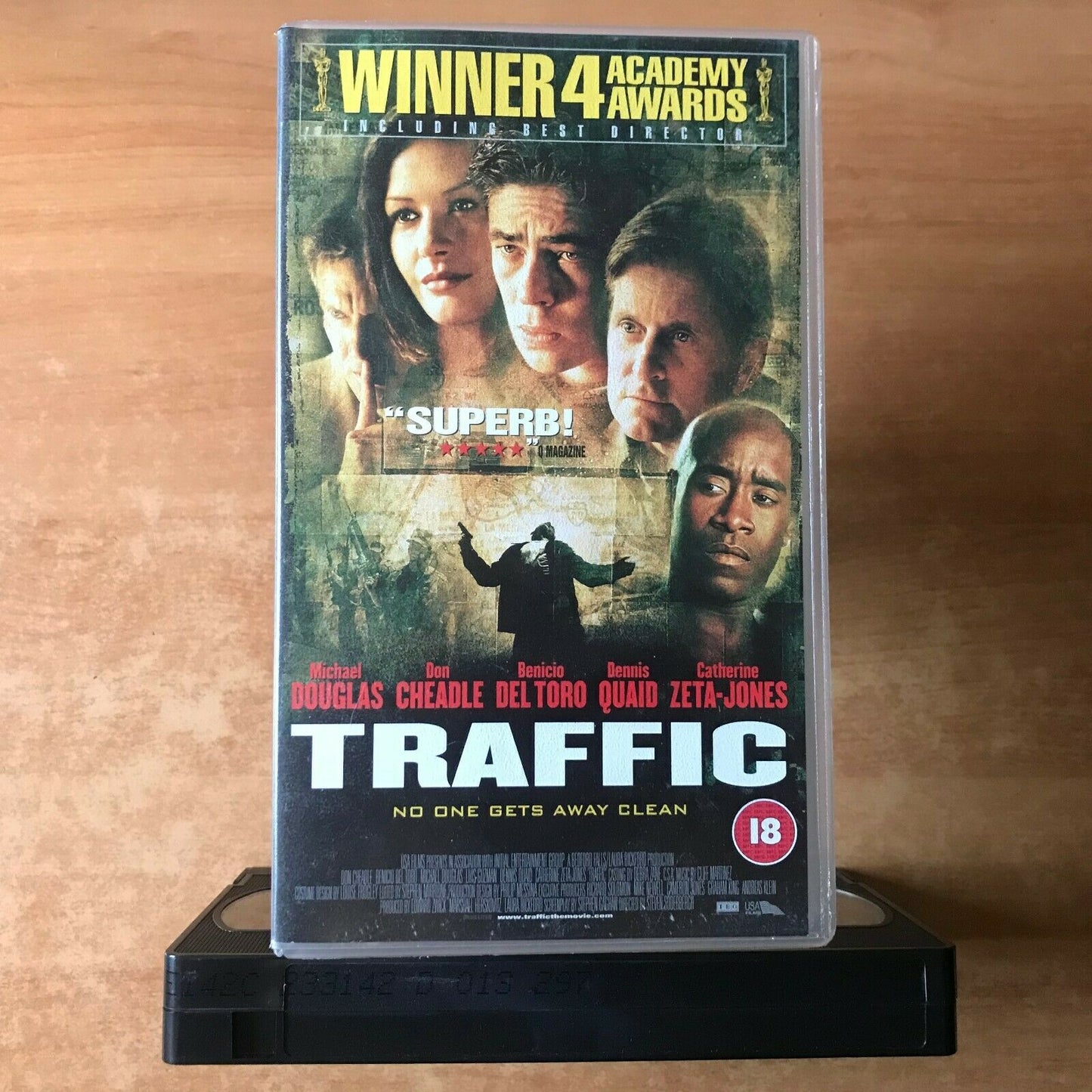 Traffic: Crime Drama - Thriller - Michael Douglas / Catherine Zeta-Jones - VHS-