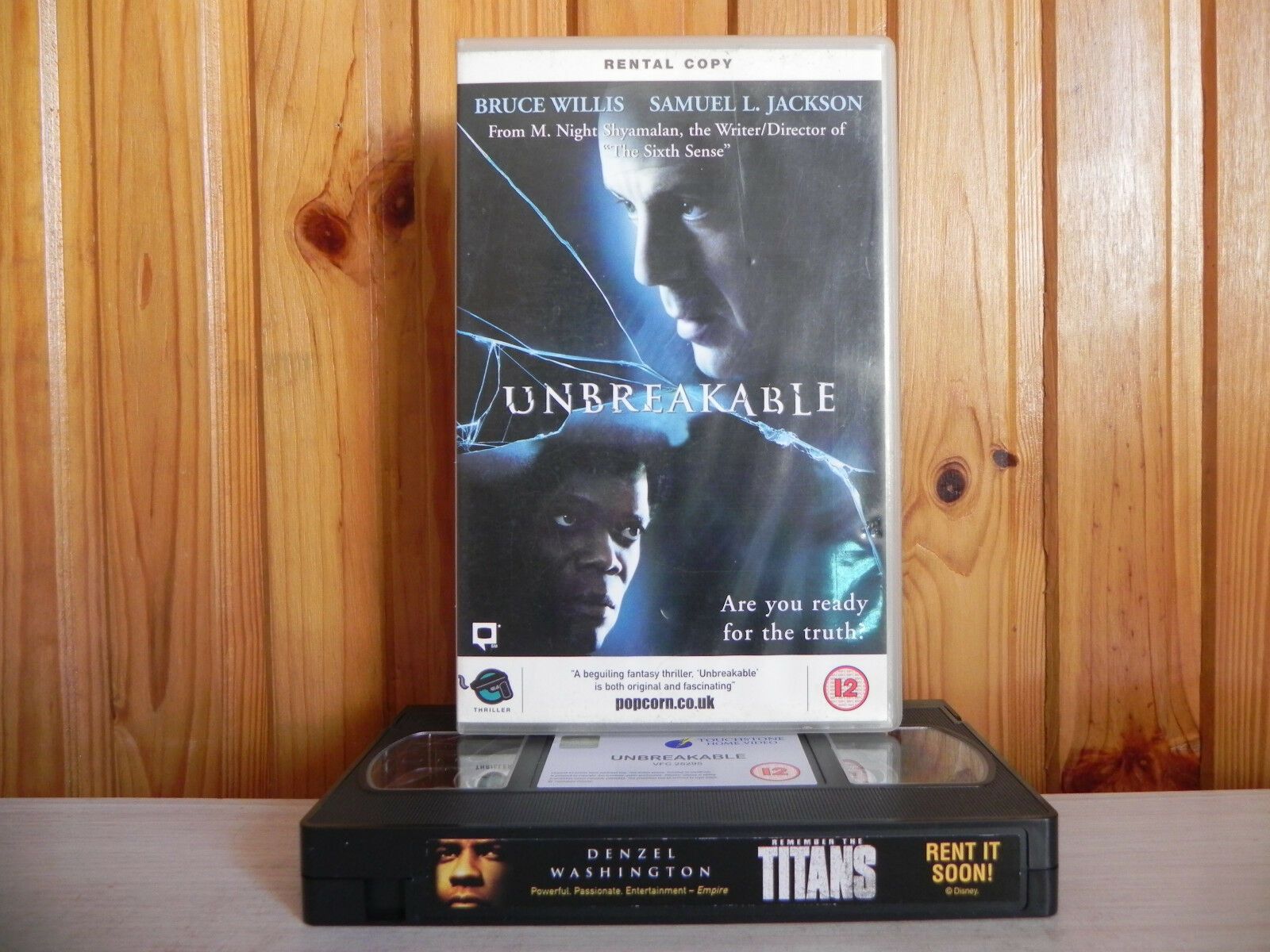 Unbreakable - Large Box - Thriller - Bruce Willis VS Samuel L.Jackson - Pal VHS-