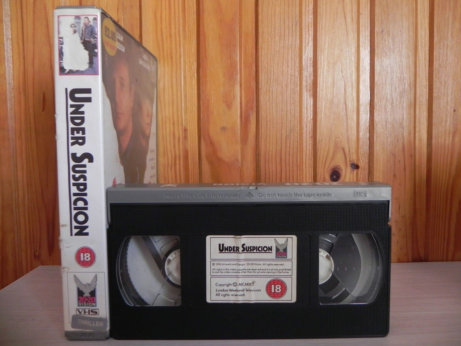 Under Suspicion - Big-Box - 20/20 Video - Ex-Rental - Liam Neeson - Pal - VHS-