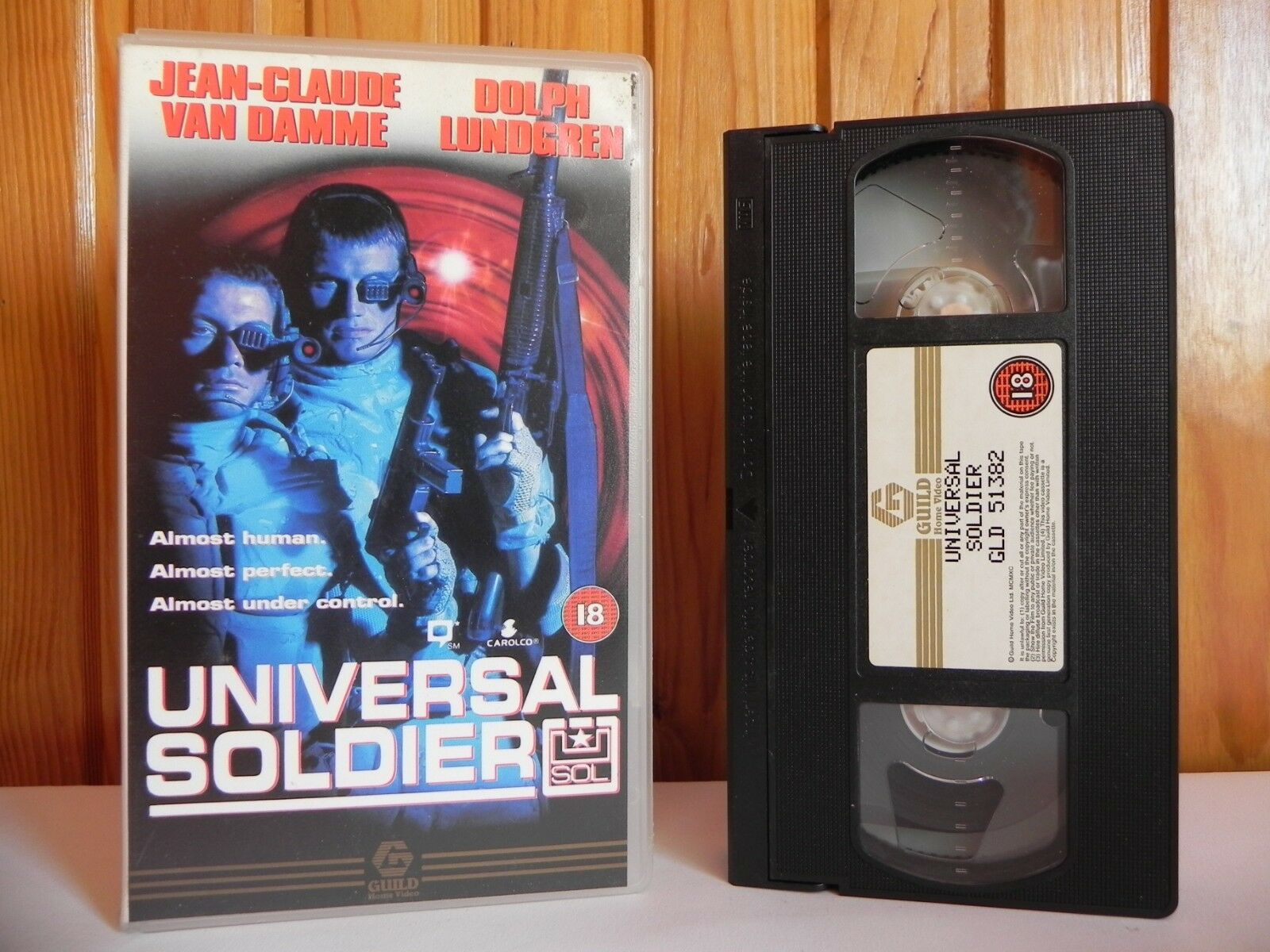 Universal Soldier - Guild Home - Sci-Fi - Van Damme - Dolph Lundgren - Pal VHS-