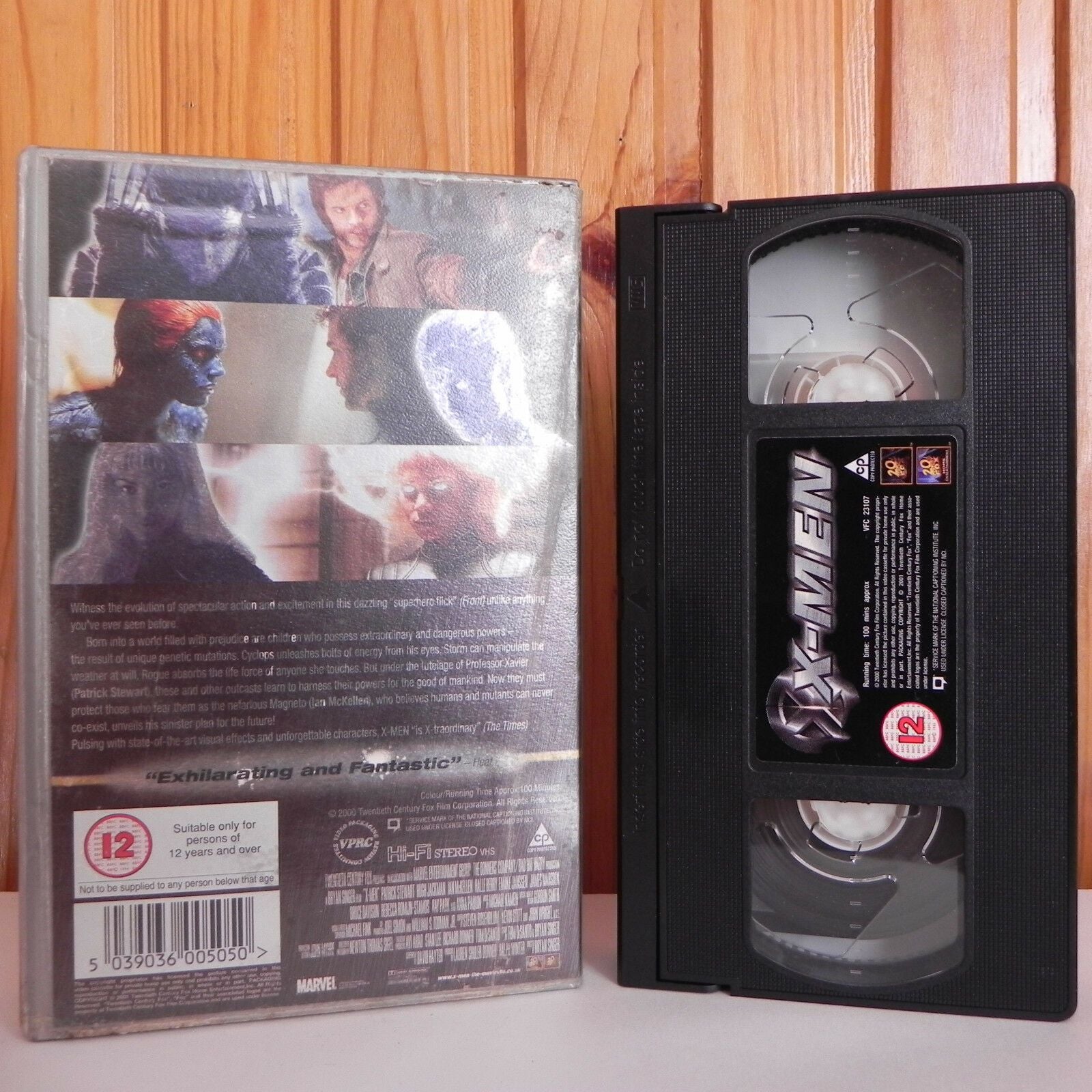 X-Men - 20th Century - Sci-Fi - Action - Patrick Stewart - Hugh Jackman - VHS-