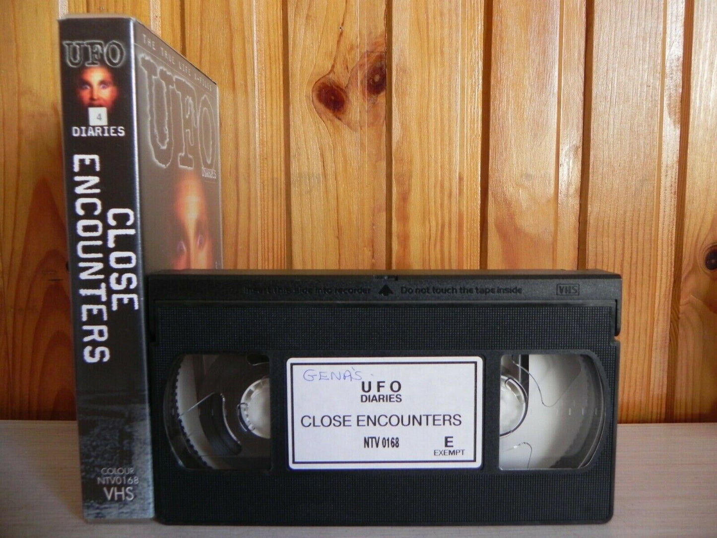 UFO Diaries - Close Encounters - The True Live X-Files - Abductions - Pal VHS-