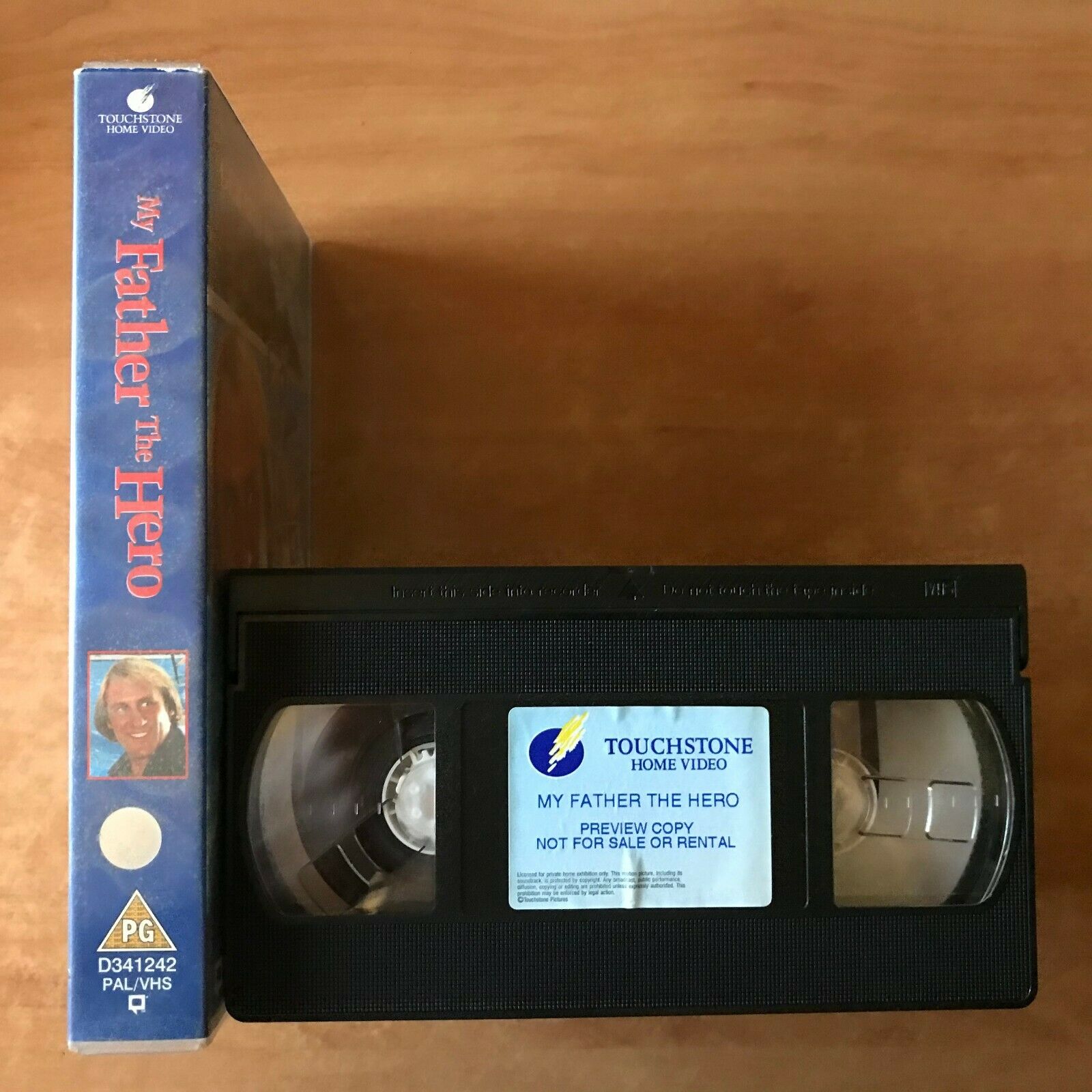 My Father My Hero (1994): Caribbean Romantic Comedy - G������rard Depardieu - VHS-