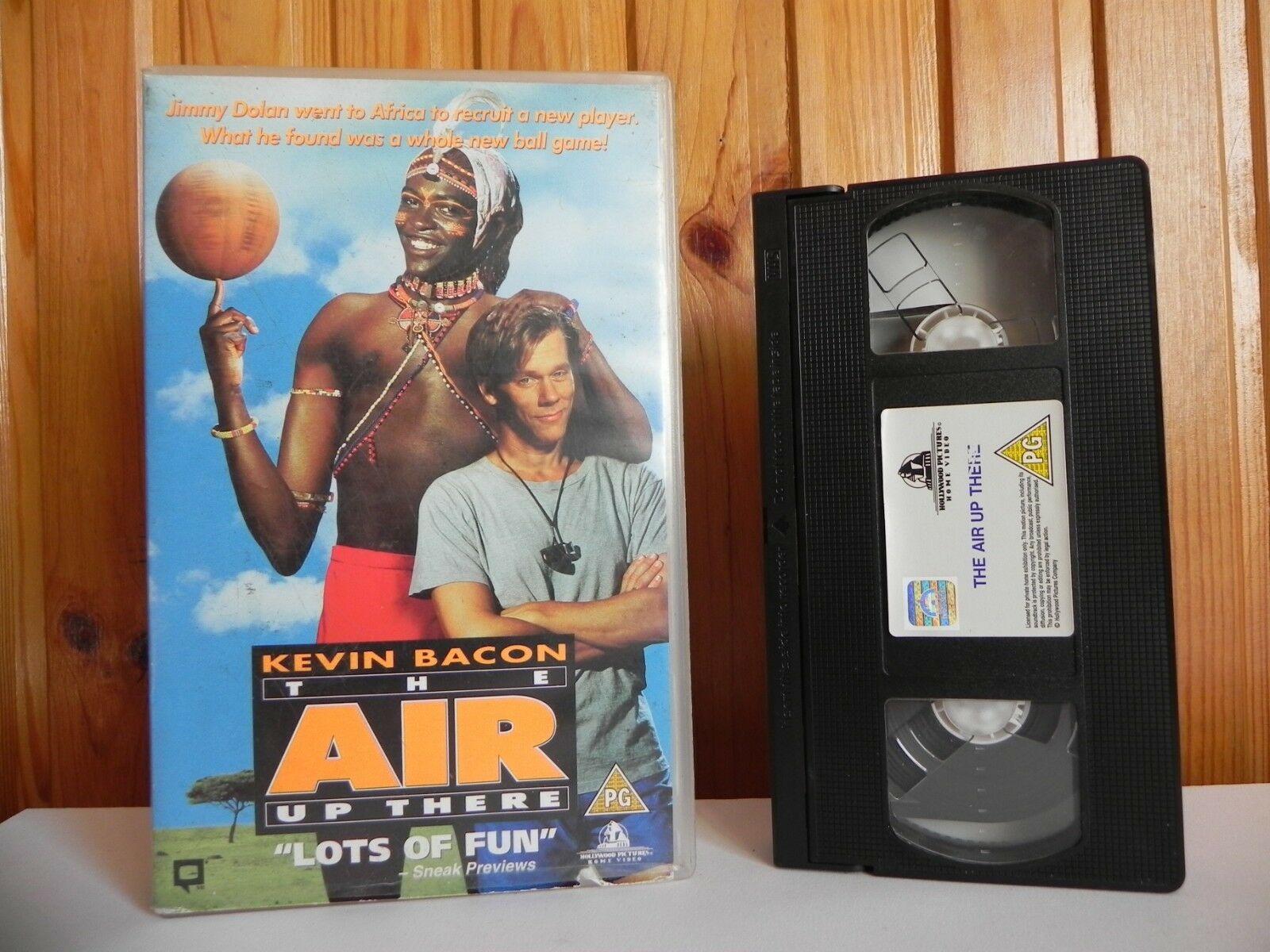 The Air Up There - Large Box - Hollywood Pictures - Comedy - Kevin Bacon - VHS-