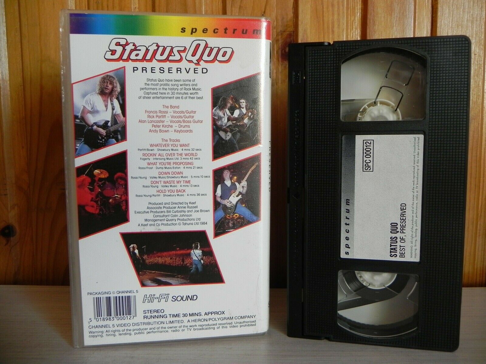 Status Quo - Preserved - Live Performance - Music - Hold You Back - Pal VHS-