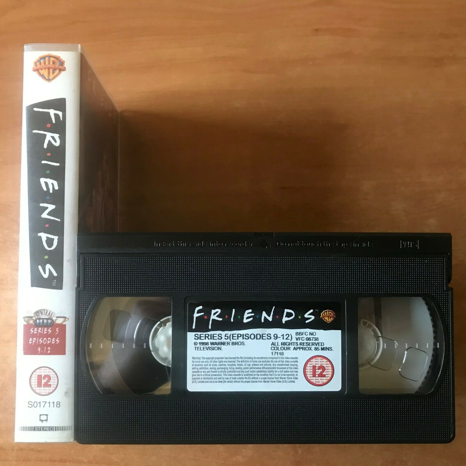 Friends (Series 5, Ep. 9-12): TV Series - Jennifer Aniston / Matt Le Blanc - VHS-