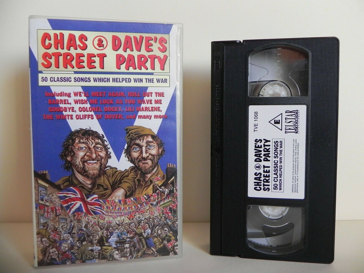 Chas & Dave's Street Party - 50 Classic Songs - Wartime Medley - Music - Pal VHS-