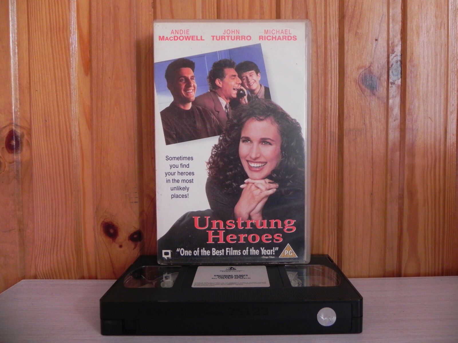 Unstrung Heroes - Andie McDowell - Big-Box - Hollywood Pictures - Drama - VHS-