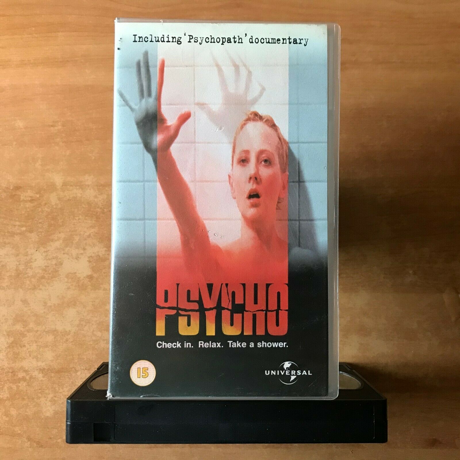 Psycho (Remake): Including "Psychopath" Documentary - Mystery Thriller - VHS-