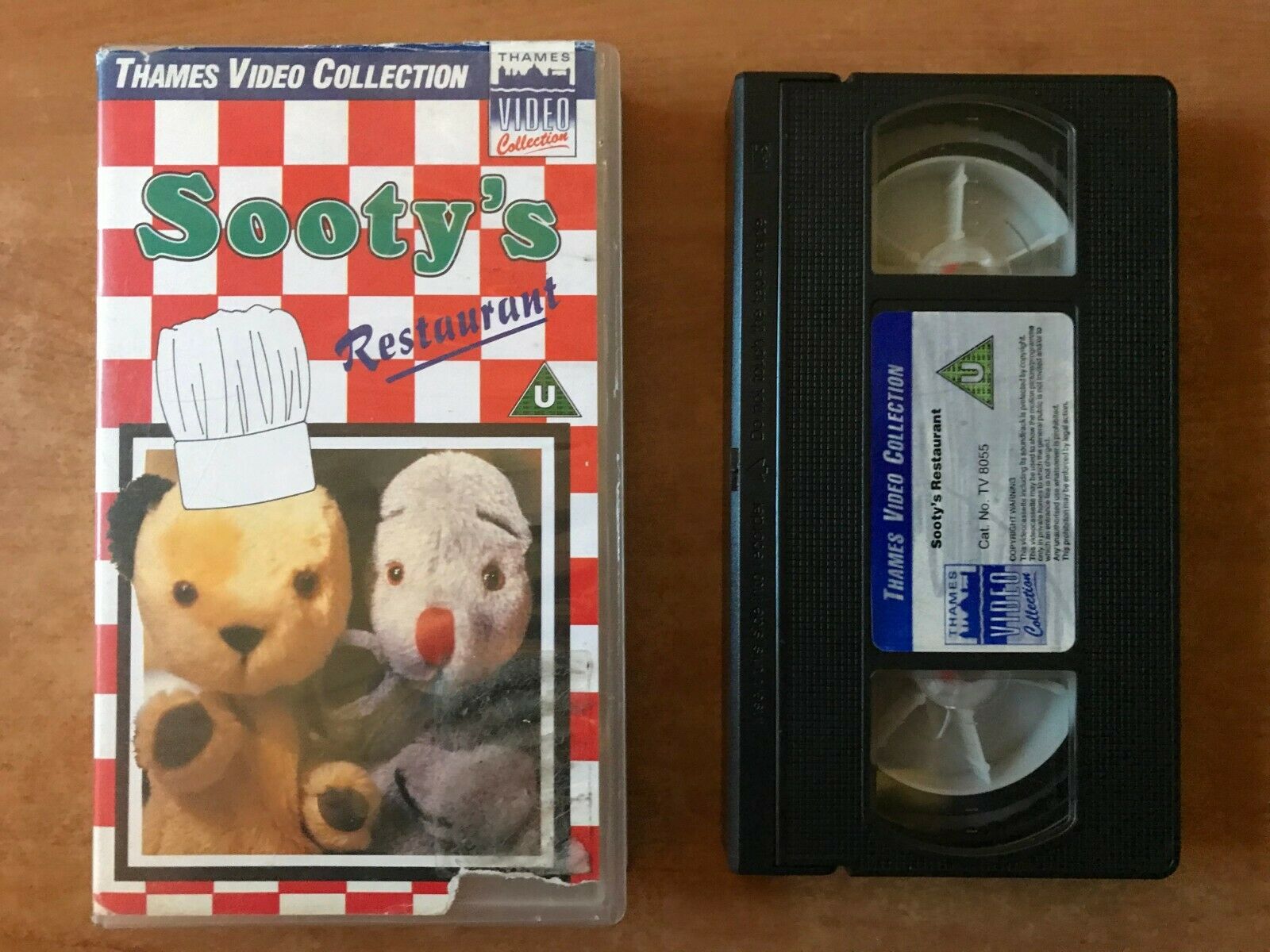 Sooty's Restaurant; [Thames Video]: Ragdolls - Educational - Kids - Pal VHS-