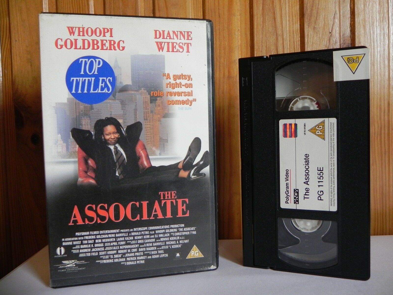 The Associate - PolyGram - Comedy - Ex-rental - Whoopi Goldberg - Big Box - VHS-