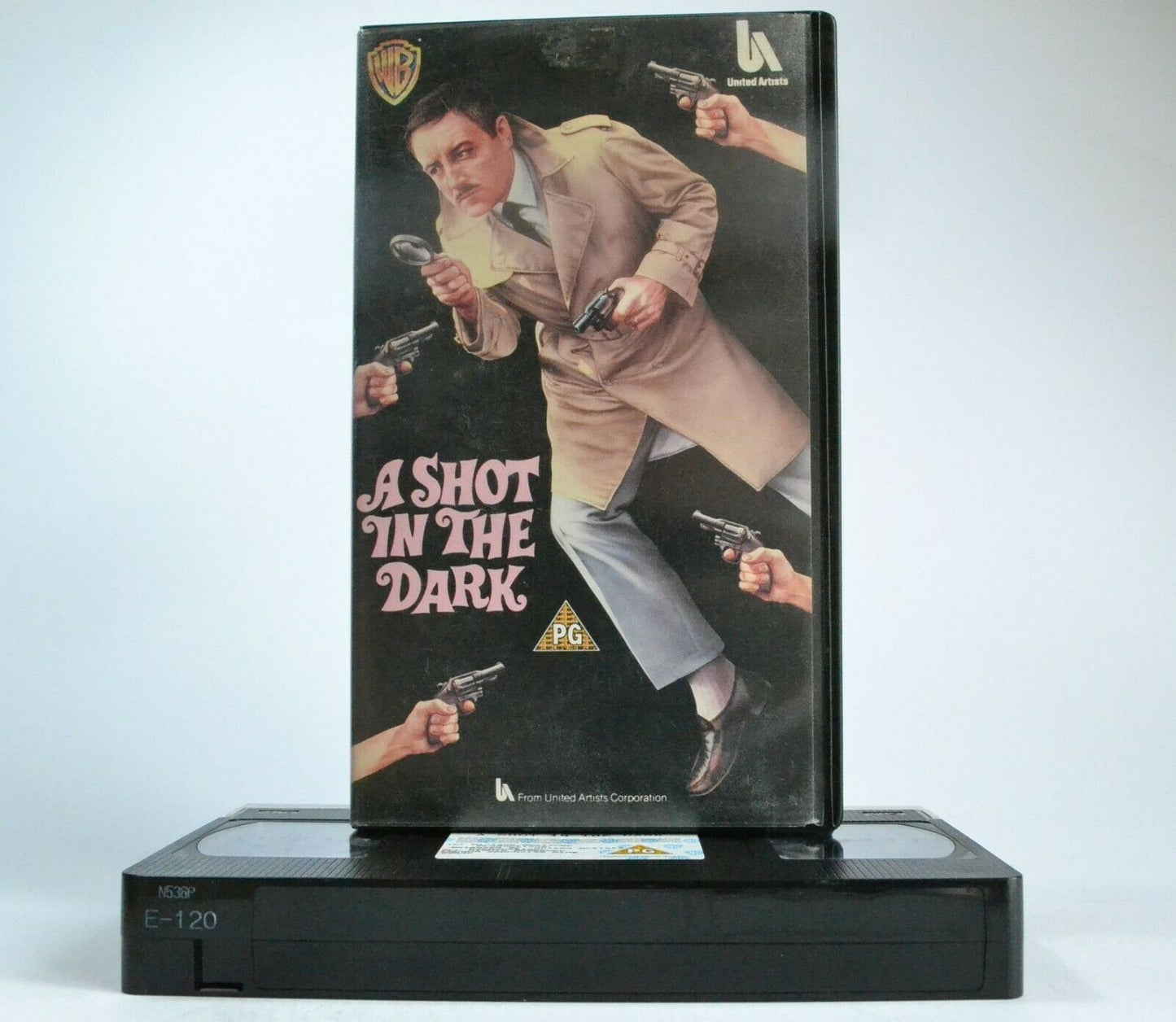 A Shot In The Dark: Pink Panther Film Series - Comedy - Peter Sellers - Pal VHS-