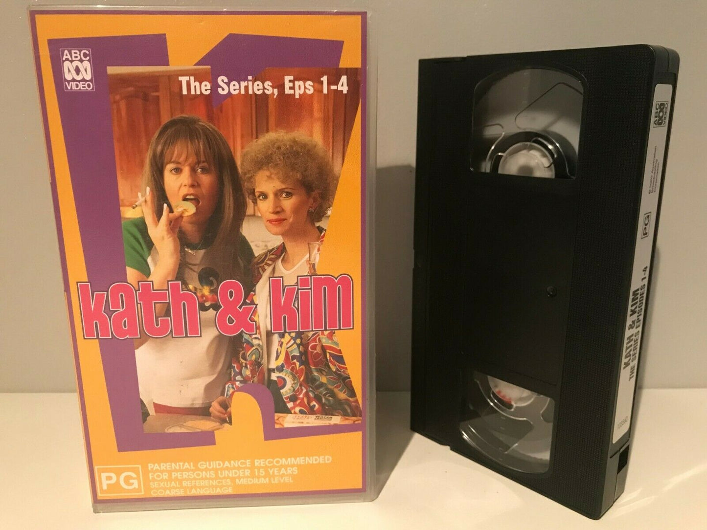 Kath & Kim [ABC Video] T.V. Series - Comedy - Jane Turner / Gina Riley - Pal VHS-