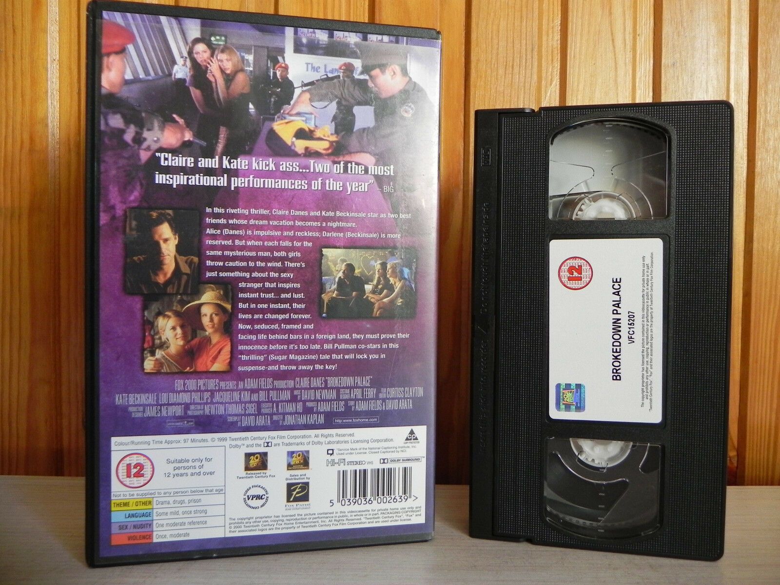 Brokedown Palace: Thailand Smuggling - Large Box Thriller - Danes (1999) - VHS-