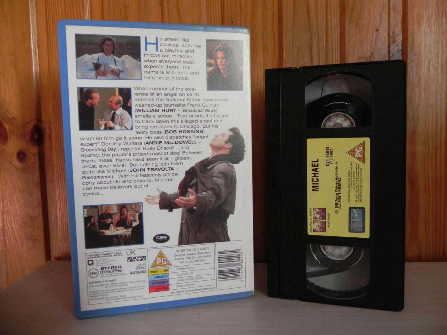 MICHAEL - John Travolta - Big Box - Bob Hoskins - Drama - Comedy - VHS-