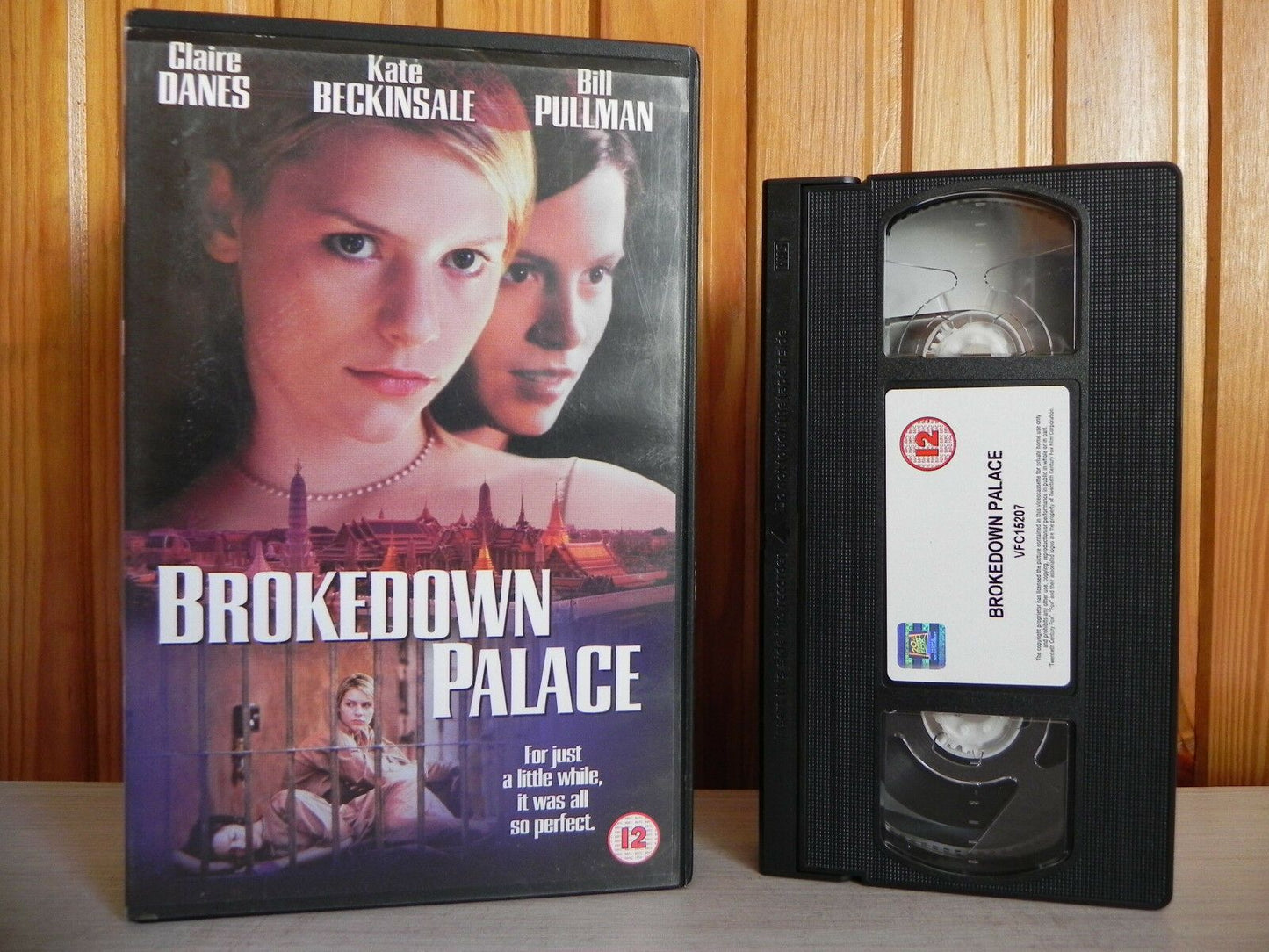 Brokedown Palace: Thailand Smuggling - Large Box Thriller - Danes (1999) - VHS-