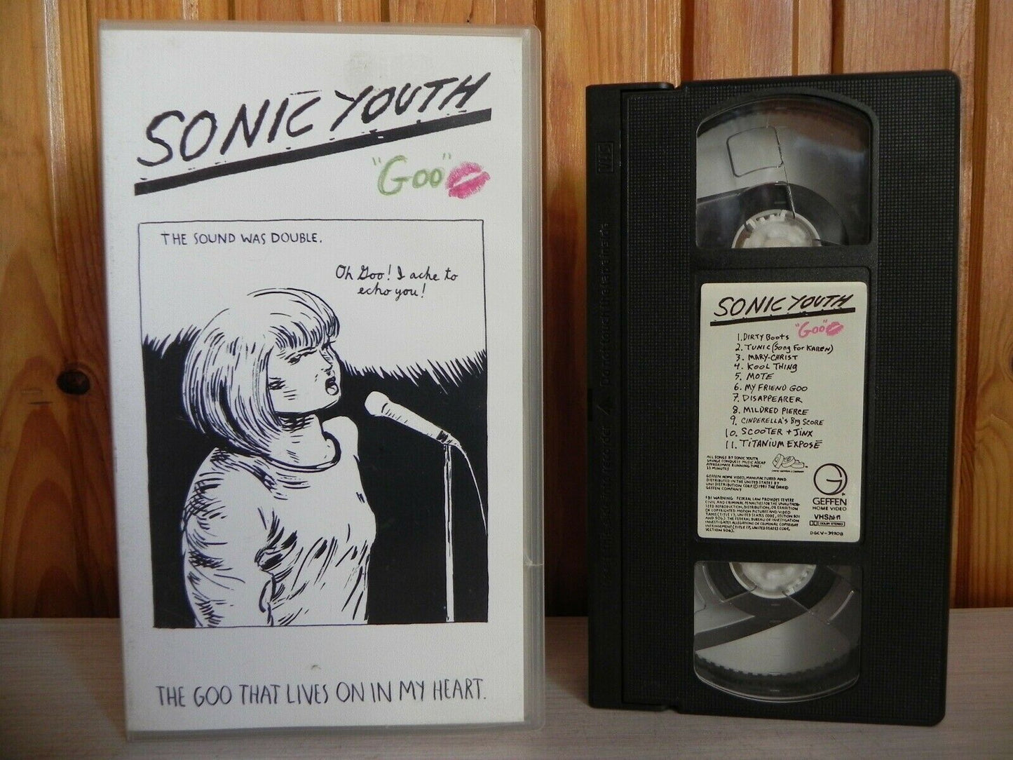 Sonic Youth - The Goo That Lives On In My Heart - Music - Alternative - Pal VHS-