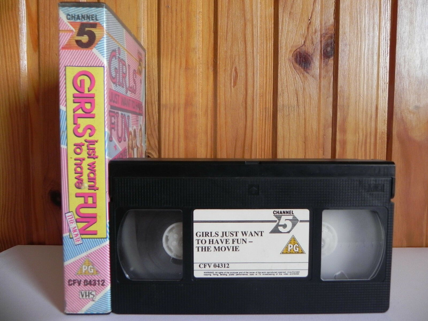 Girls Just Want To Have Fun: The Movie - Channel 5 - Comedy - Pal VHS-