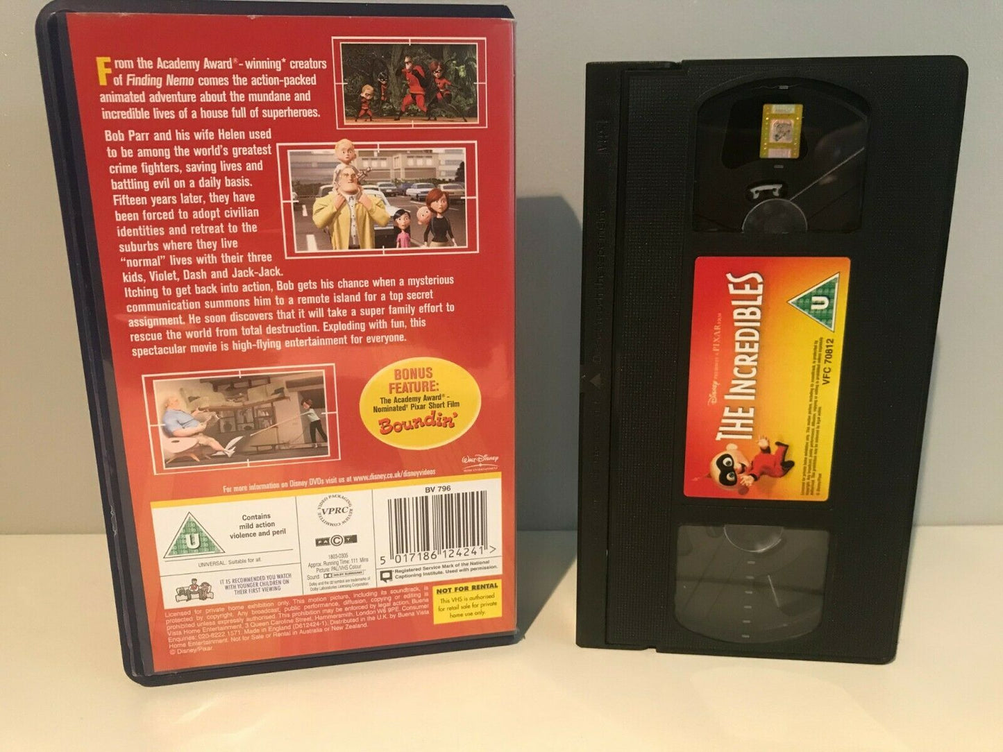 The Incredibles (2004): Superhero Action - Computer-Animated - Children's - VHS-