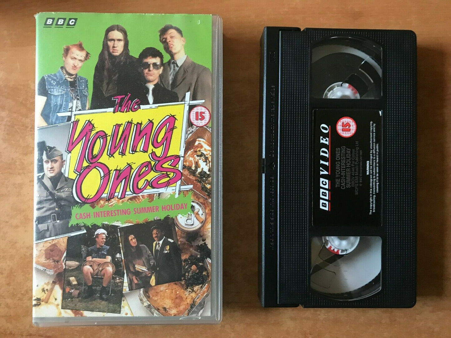 The Young Ones; [Ben Elton]: 'Interesting' [TV Series] Comedy - Rik Mayall - VHS-