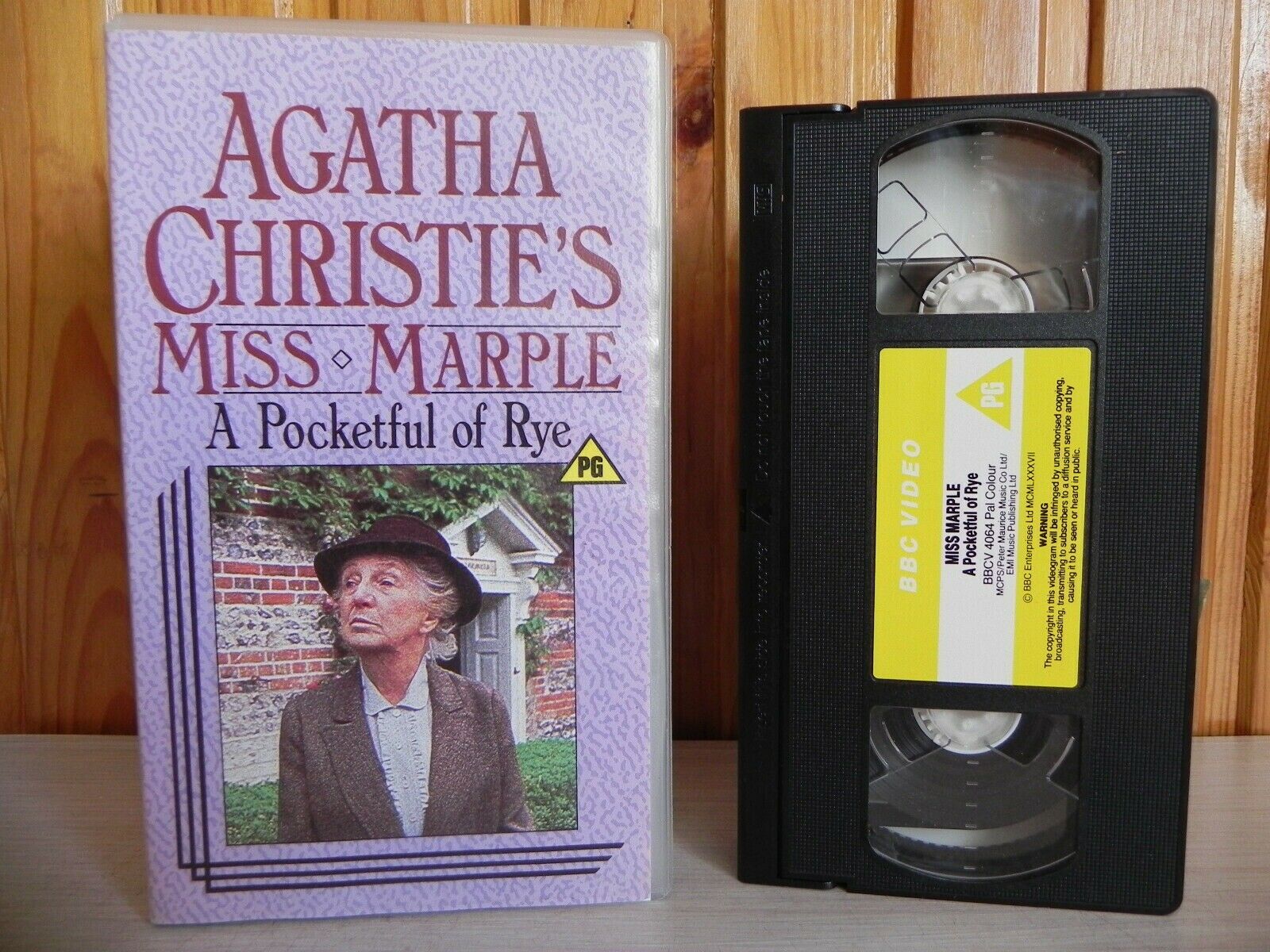 Agatha Christie's - Miss Marple - A Pocketful Of Rye - Drama - T.R. Bowen - VHS-