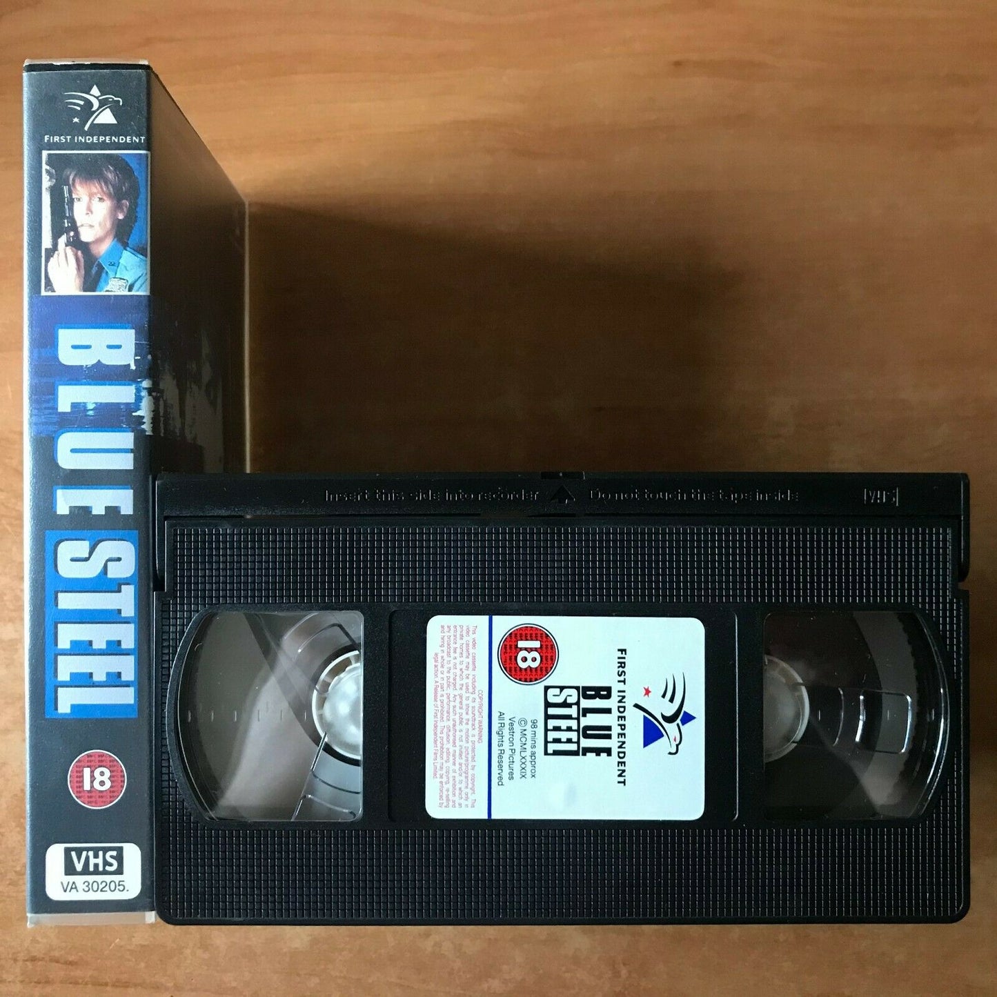 Blue Steel (1990) [Neo-Noir] NYC Action - Serial Killer - Jamie Lee Curtis - VHS-