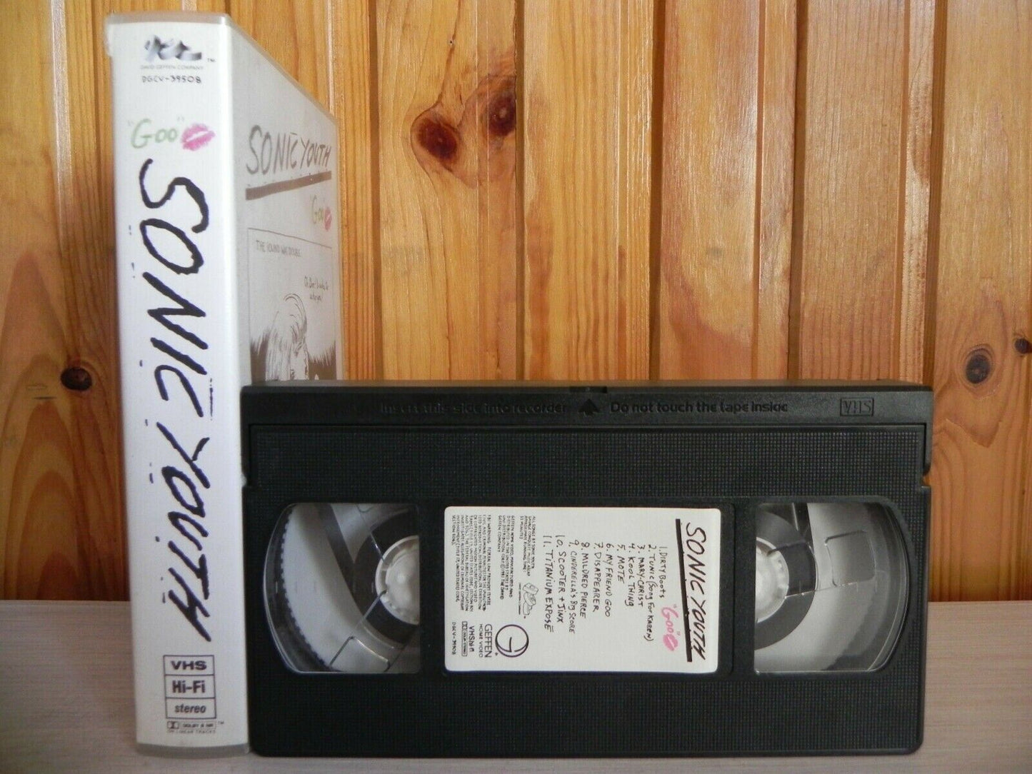 Sonic Youth - The Goo That Lives On In My Heart - Music - Alternative - Pal VHS-