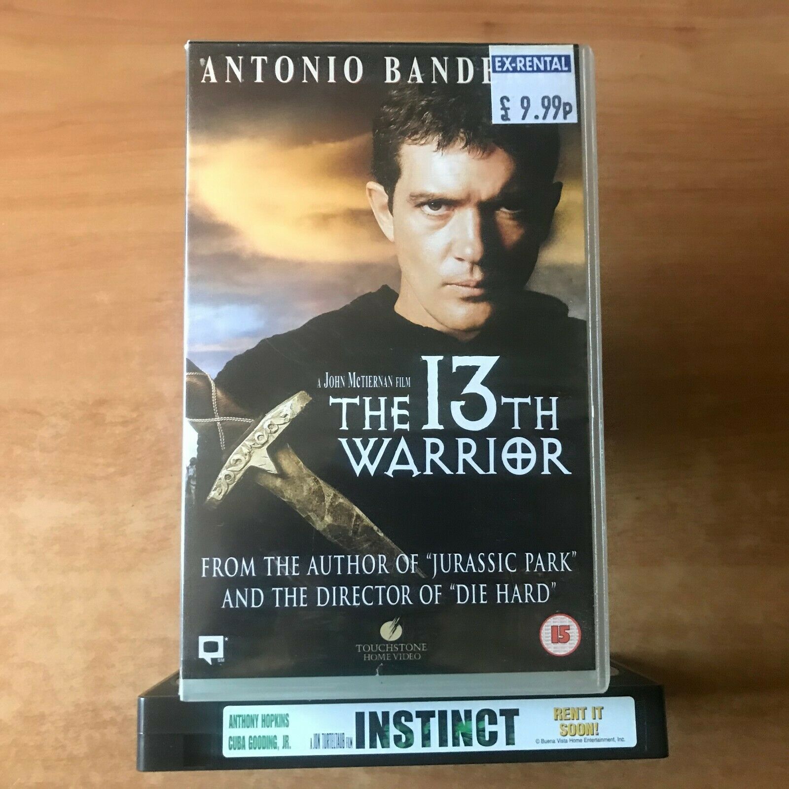 The 13th Warrior; [Michael Crichton] Action - Large Box - Antonio Banderas - VHS-