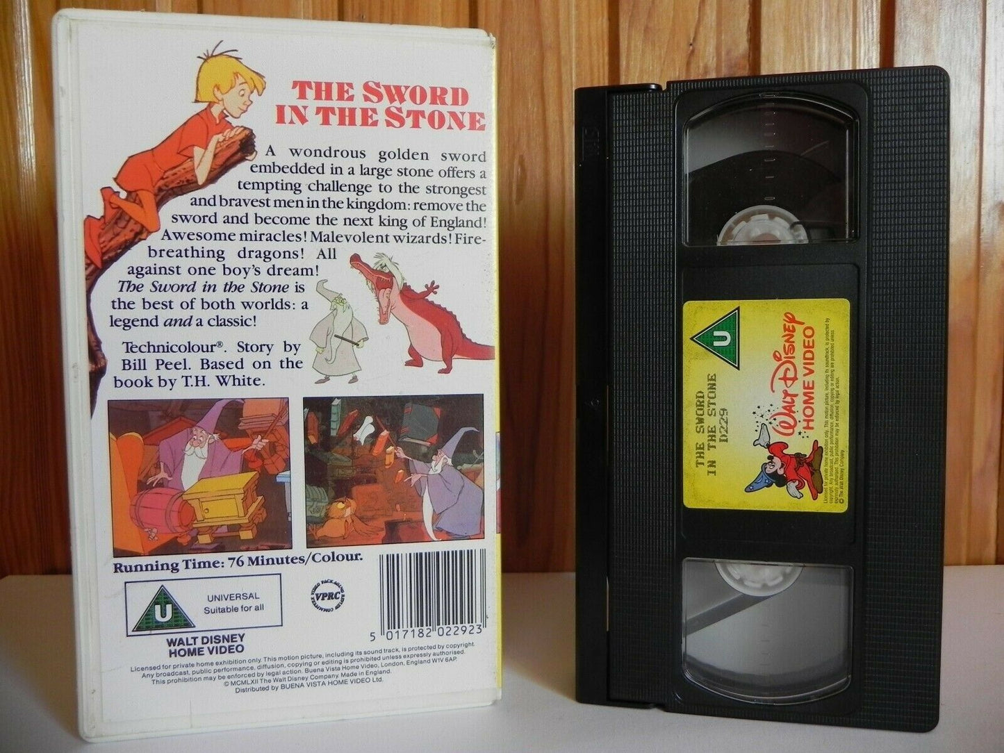 The Sword In The Stone - Disney Classics - Animated - Adventure - Kids - VHS-