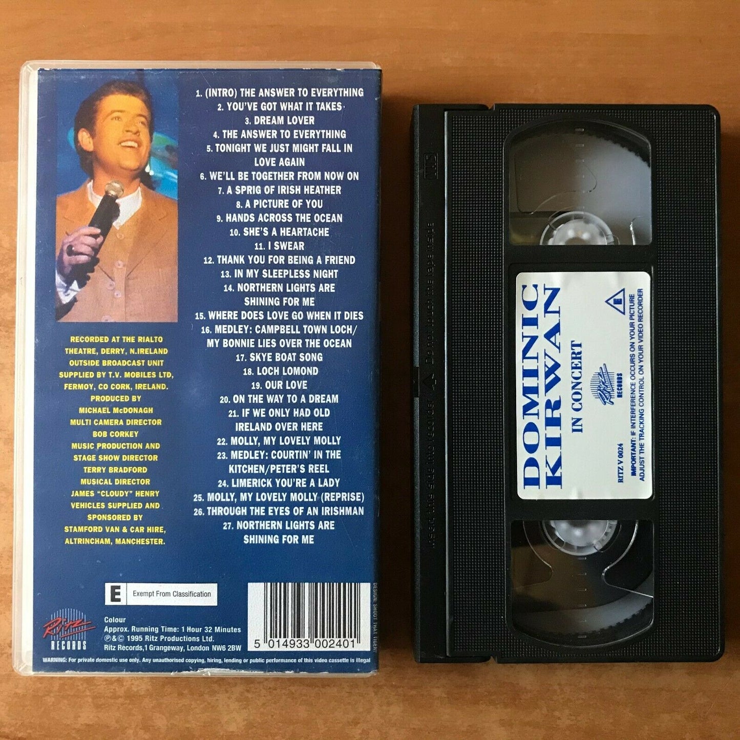 Dominic Kirwan In Concert [Rialto Theatre / N. Ireland]: 'Dream Lover' - Pal VHS-