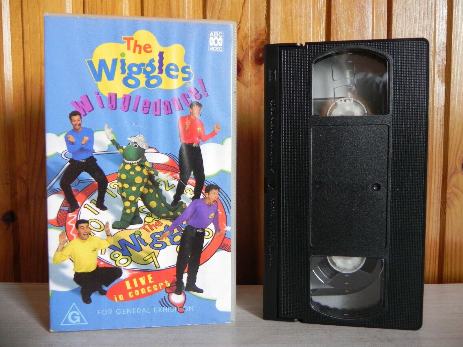 The Wiggles - Wiggledance! - ABC - Live In Concert - Time For Gun - Kids - VHS-