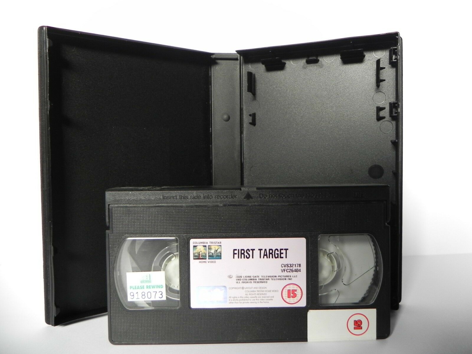 First Target - Large Box - Columbia - Thriller - Ex-Rental - Daryl Hannah - VHS-