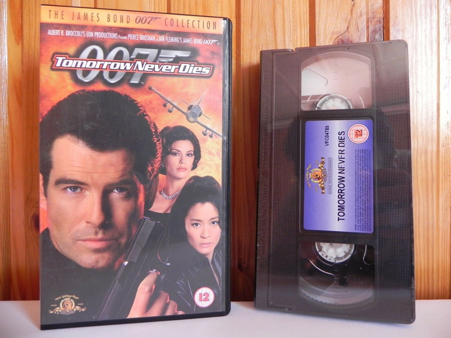 James Bond: Tomorrow Never Dies (Brand New Sealed) - Brosnan Action - Pal VHS-