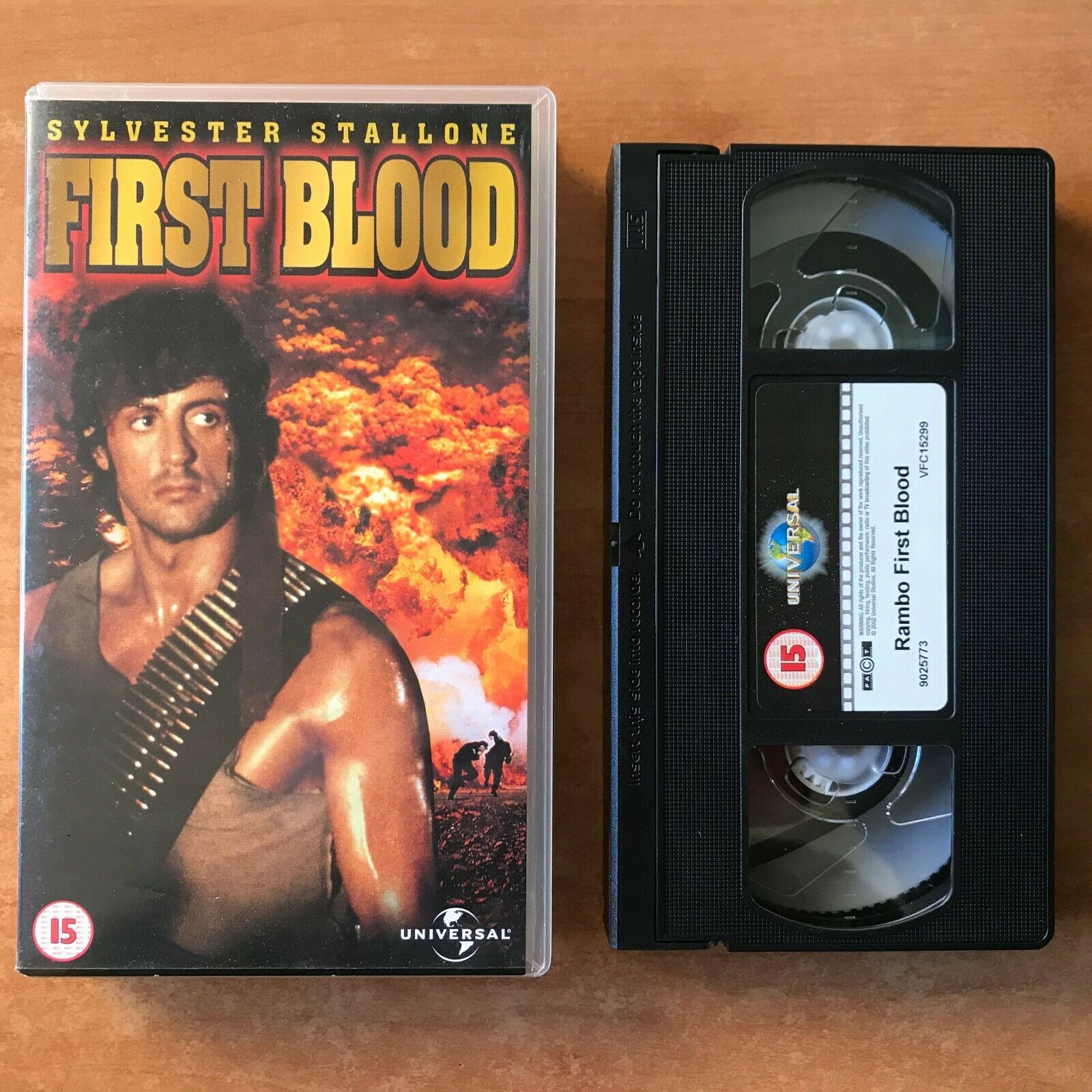 First Blood (1982); [Rambo] - Action / Adventure - Sylvester Stallone - Pal VHS-