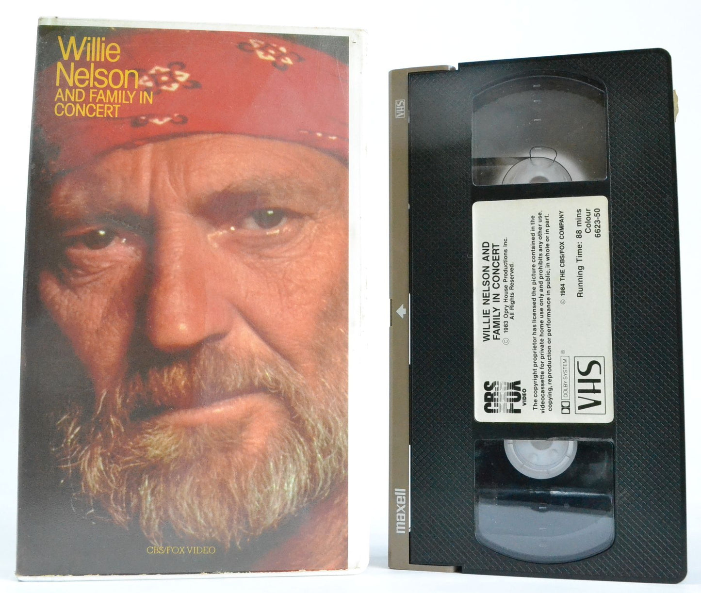 Willie Nelson And Family In Concert (1983): 28 Country / Rock Hits - CBS VHS-